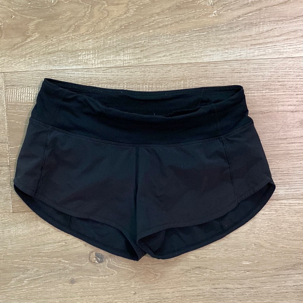 Lululemon Black Shorts 2.5”